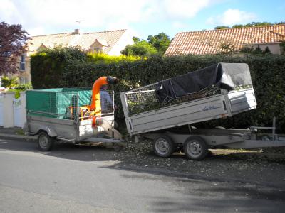 Aspiration - Broyage des feuilles, déchets de taille, de tonte